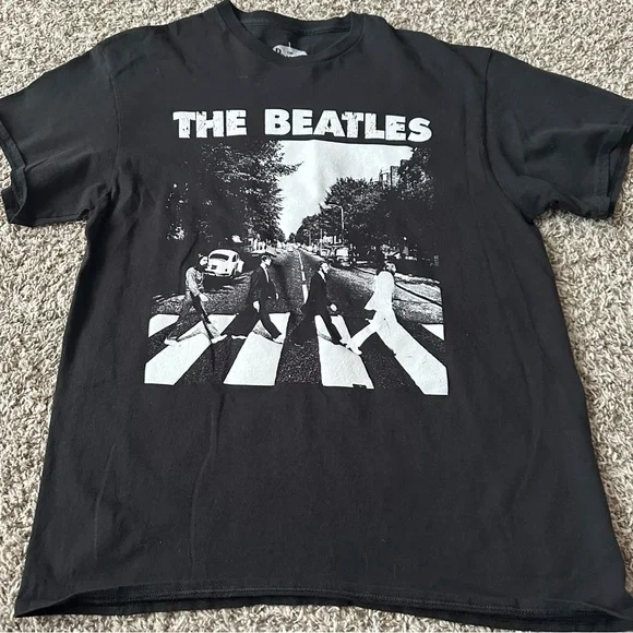 Beatles Abbey Road Tee- Unisex - Picture 3 of 5